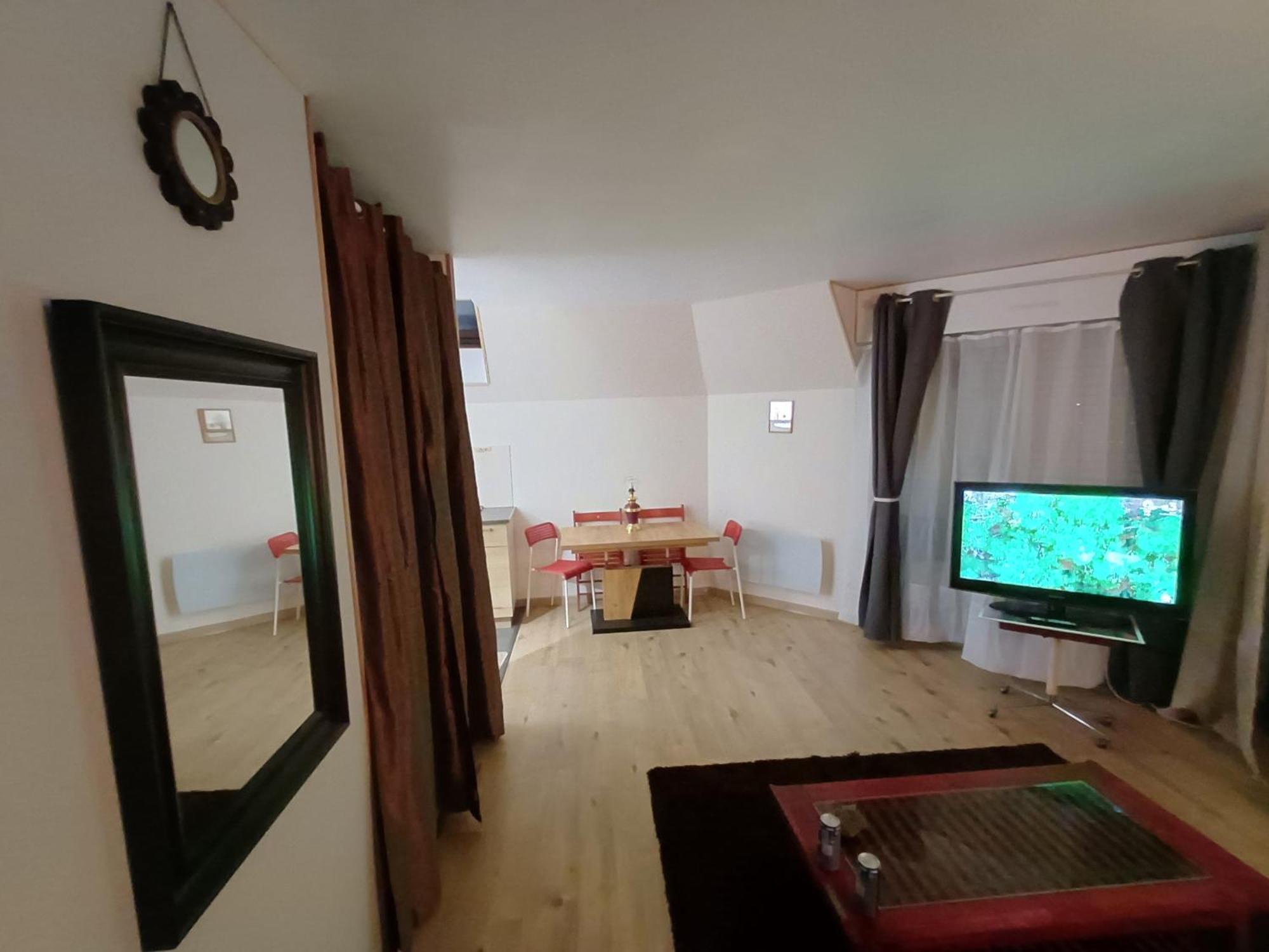 Appartement Independant Proche Paris, Roissy Cdg, Asterix, Disneyland Митри-Мори Экстерьер фото