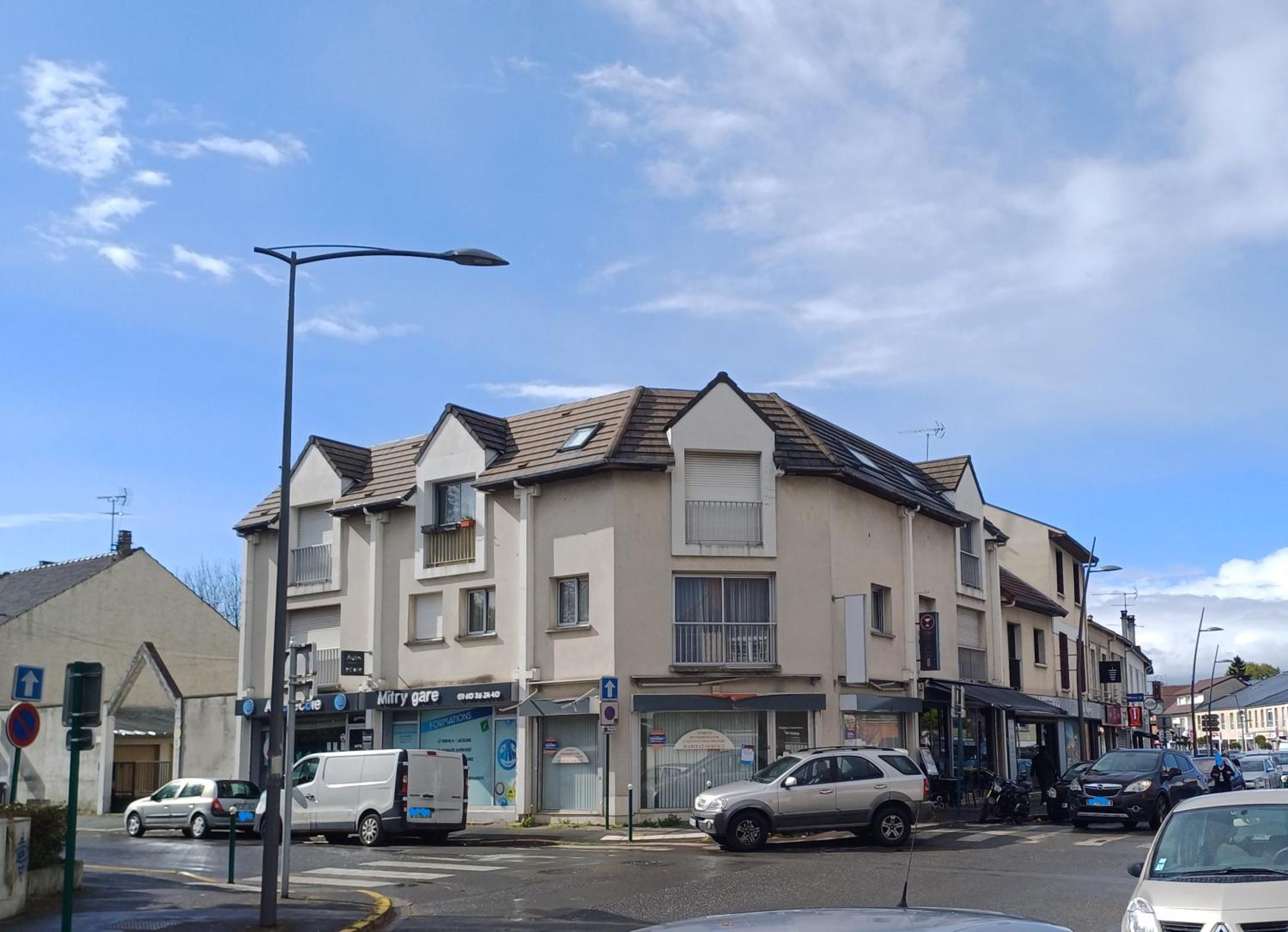 Appartement Independant Proche Paris, Roissy Cdg, Asterix, Disneyland Митри-Мори Экстерьер фото